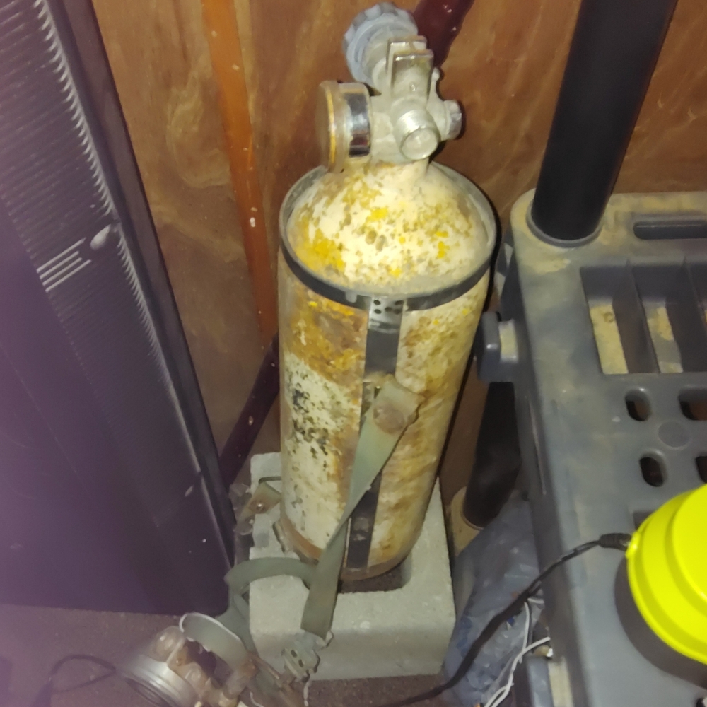 Divers oxygen tank